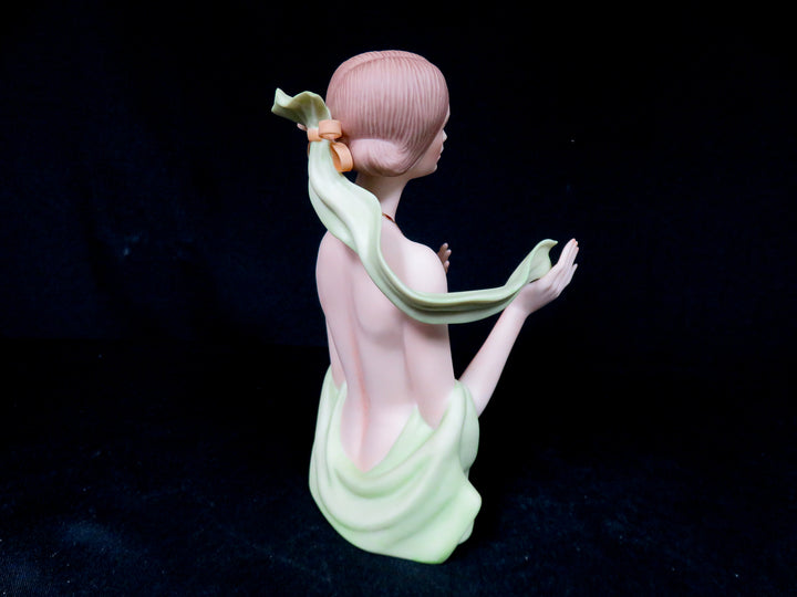 Laszlo Ispanky Figurine