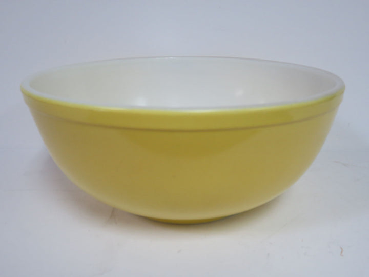 Pyrex Large Mixing Bowl