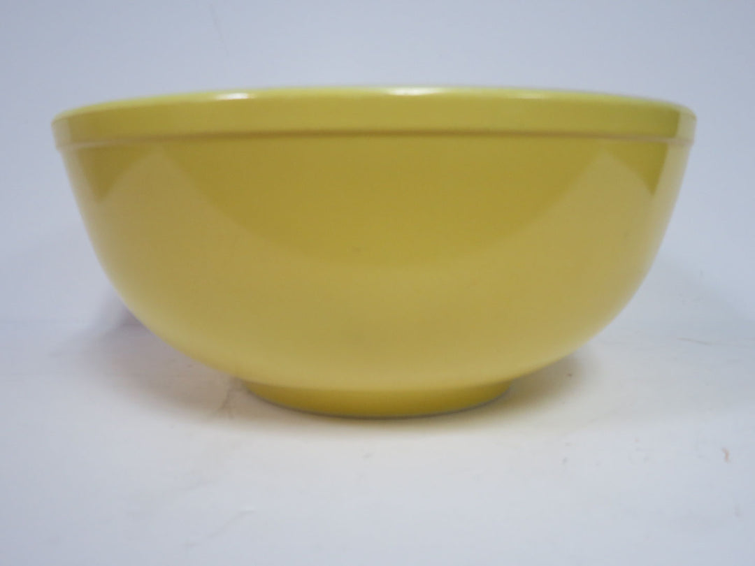 Pyrex Large Mixing Bowl