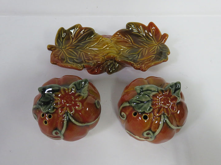 Fall Decor Salt & Pepper Set