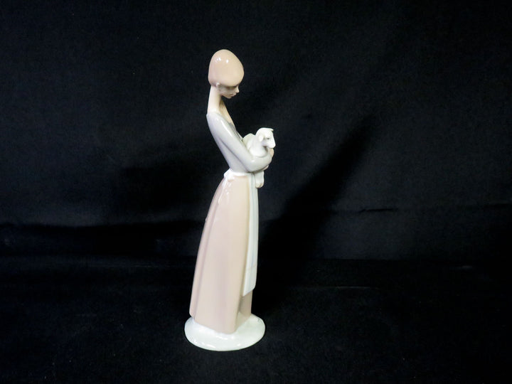 Lladró Figurine