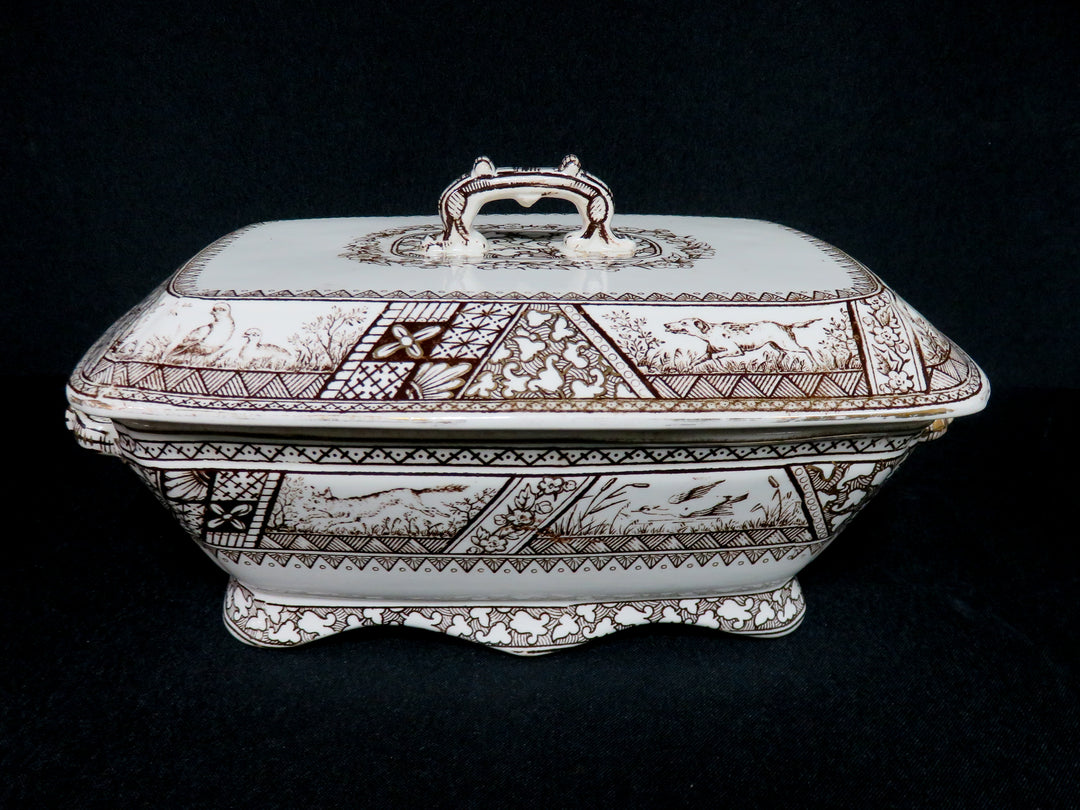 Wedgwood Thanksgiving Covered Dish