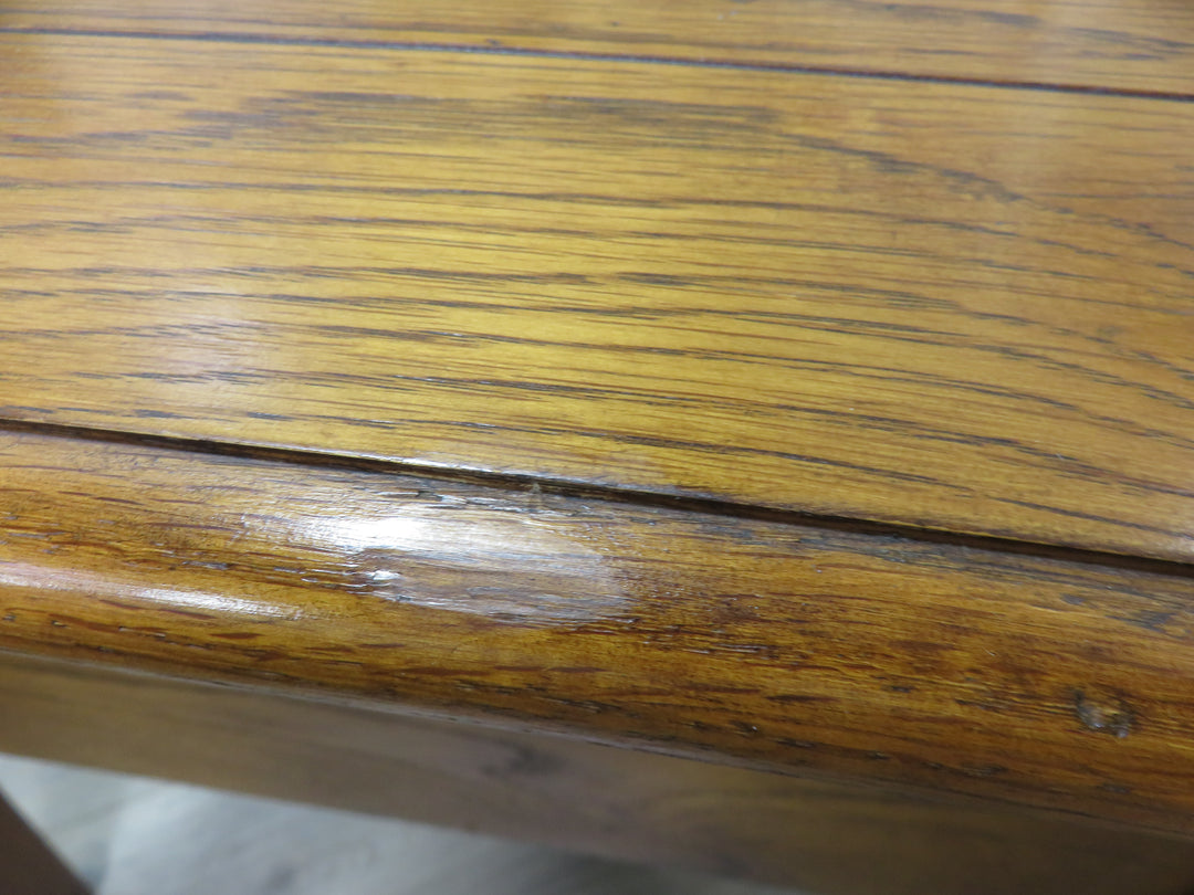 Lane End Table