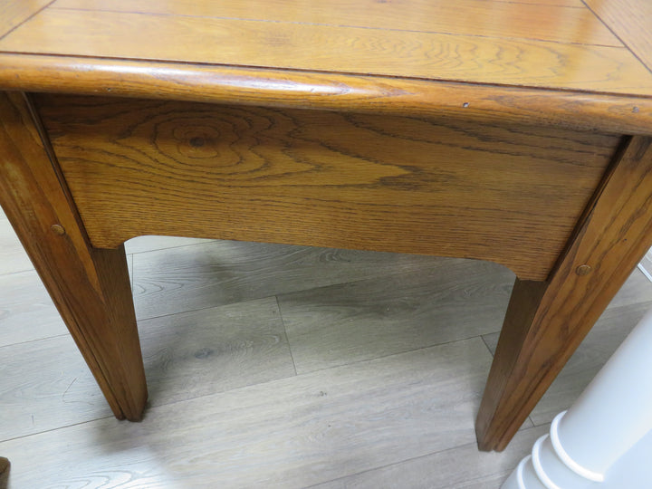 Lane End Table
