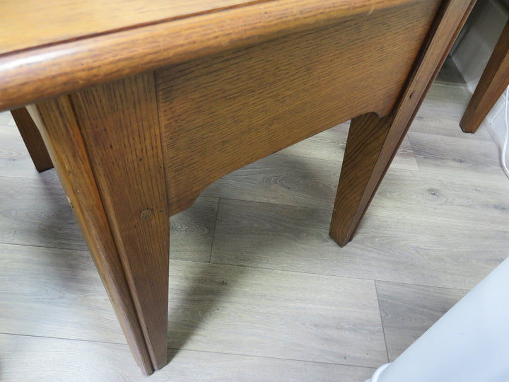 Lane End Table