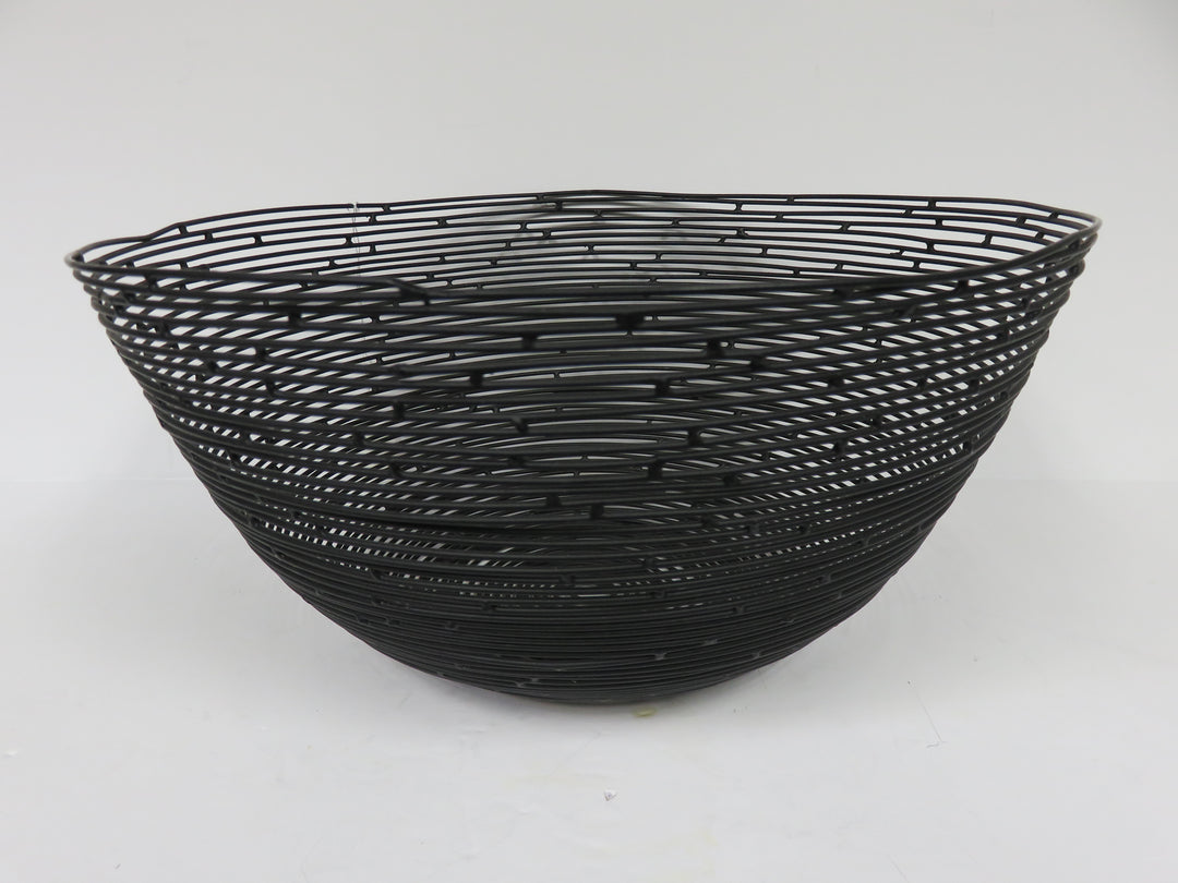 Black Modern Wire Bowl