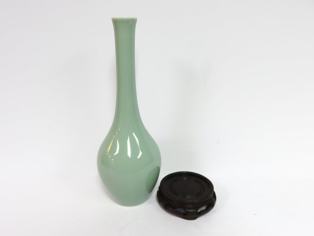 Bud Vase on Stand