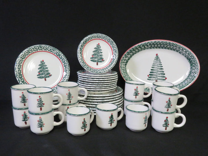 Furio Christmas Tree Dish - Clearance