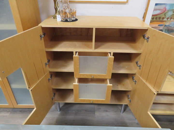 Contemporary Light Wood Chest