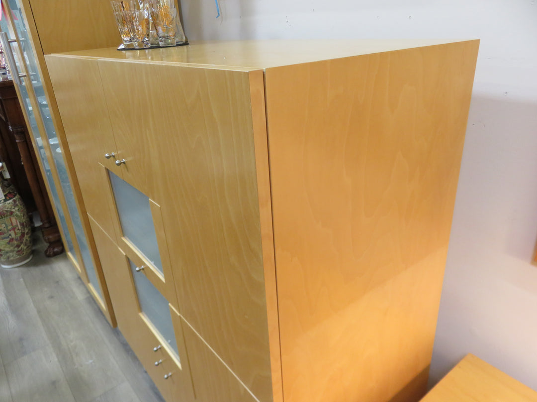 Contemporary Light Wood Chest