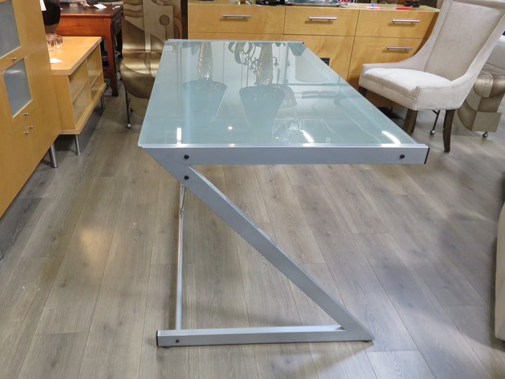 Contemporary Z-Frame Writing/Computer Desk