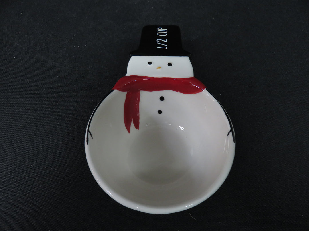 Tag Snowman Measuring Cups
