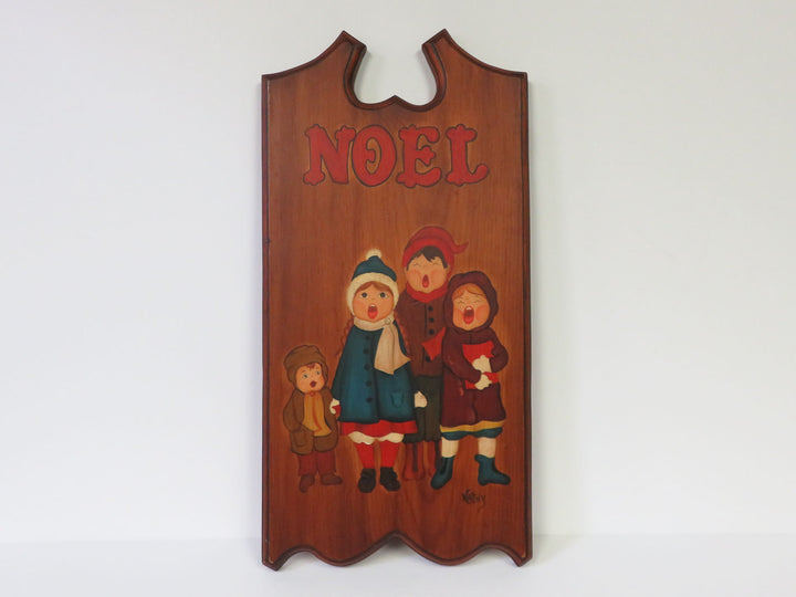 Carolers Wall Hanging