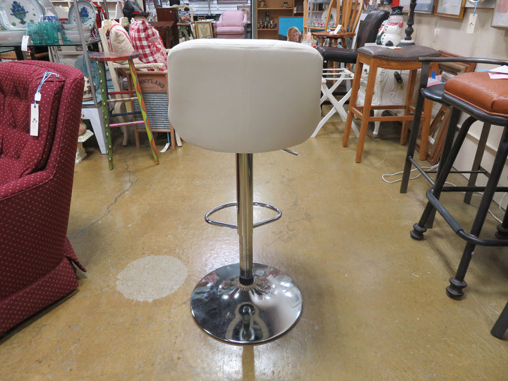 Adjustable Counter/Bar Stool