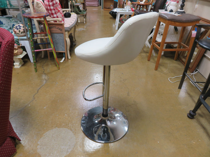 Adjustable Counter/Bar Stool