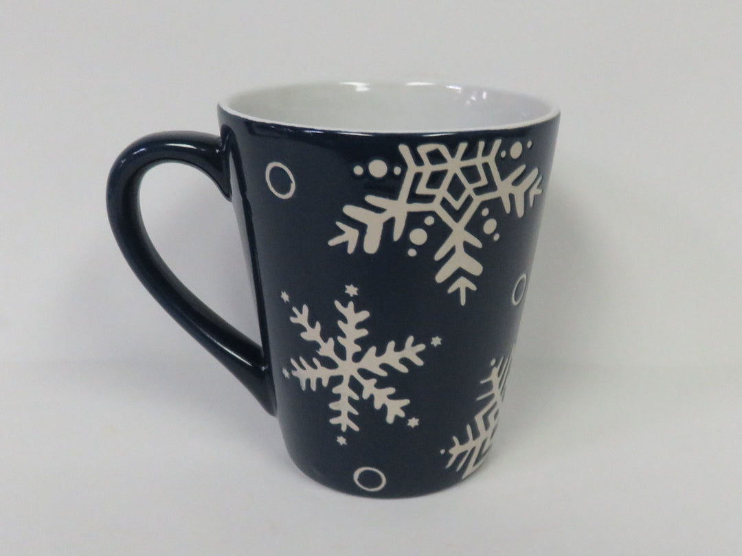 Set of 8 Pfaltzgraff Snowflake Mugs