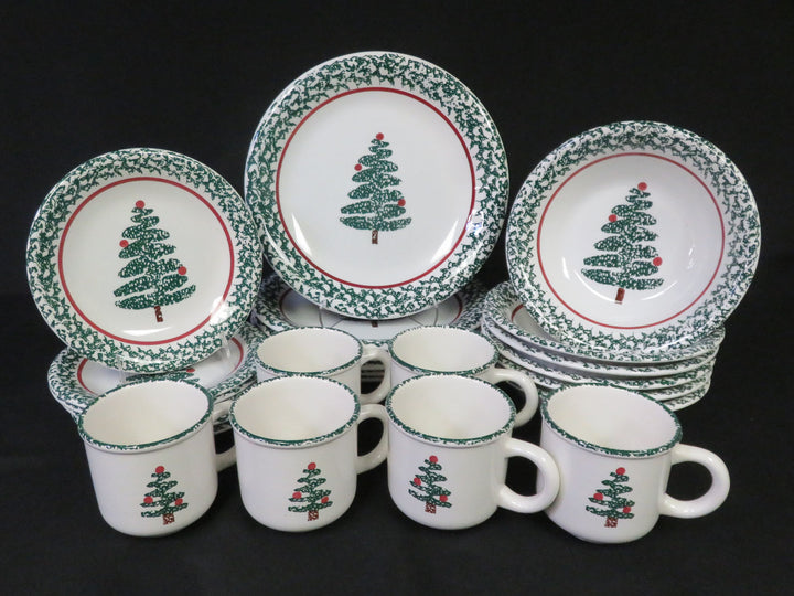 Furio Christmas Tree Dish Set