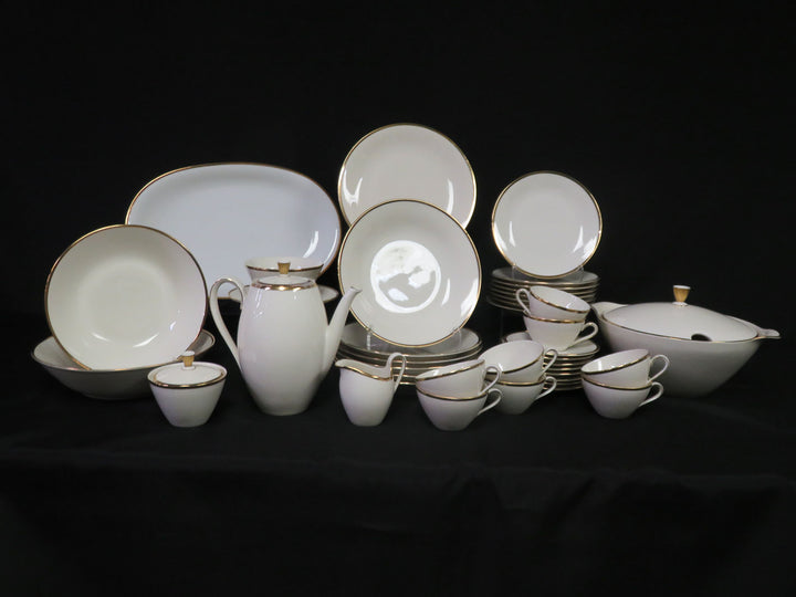 Seltzman Isolde China Set