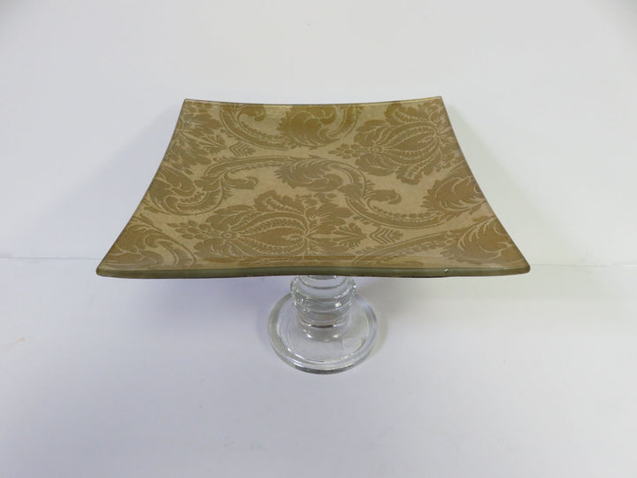 Pedestal Plate