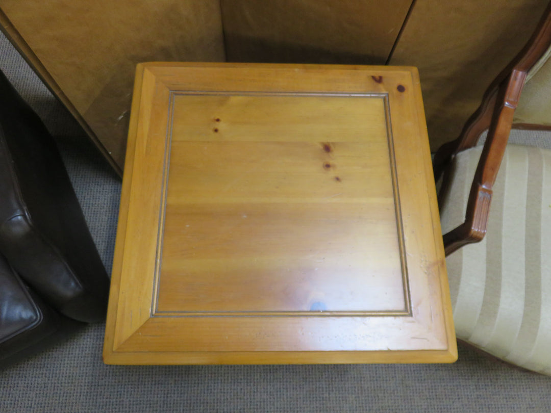 Knotty Pine End Table