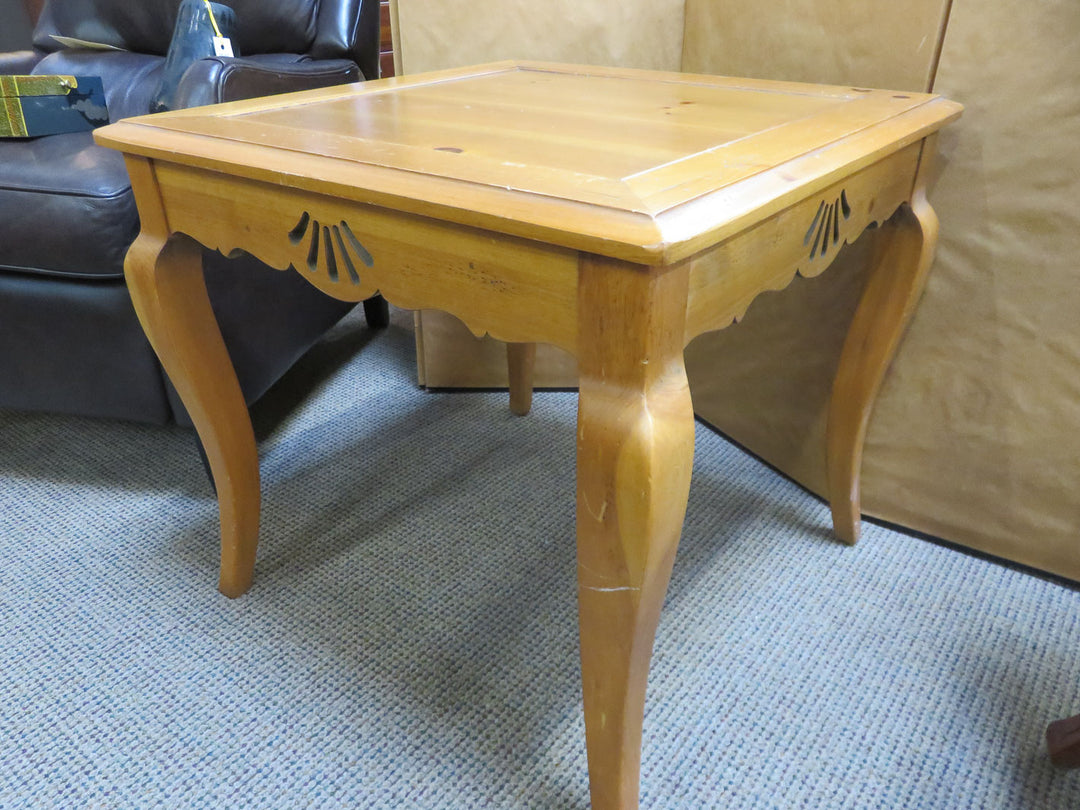 Knotty Pine End Table