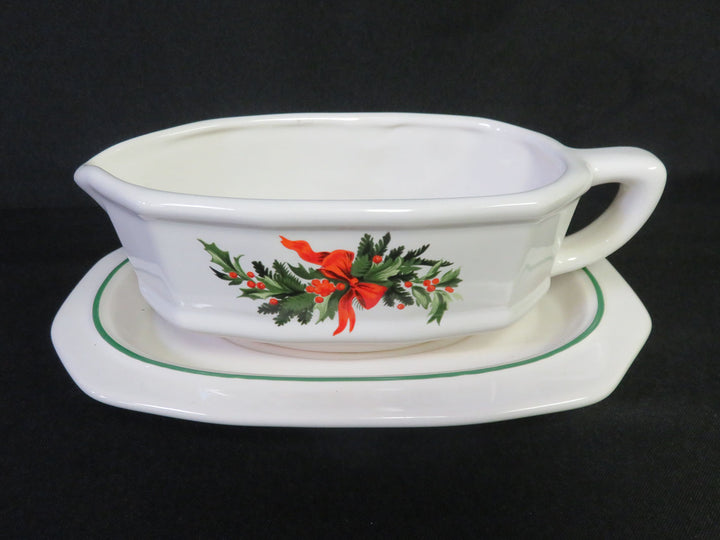 Pfaltzgraff Gravy Boat