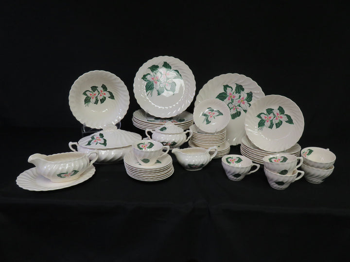 Vintage Royal China Trillium Set