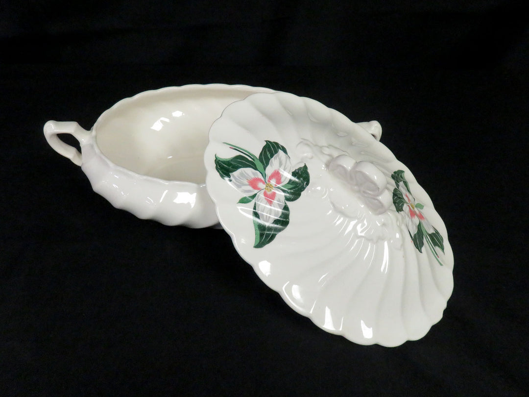 Vintage Royal China Trillium Set