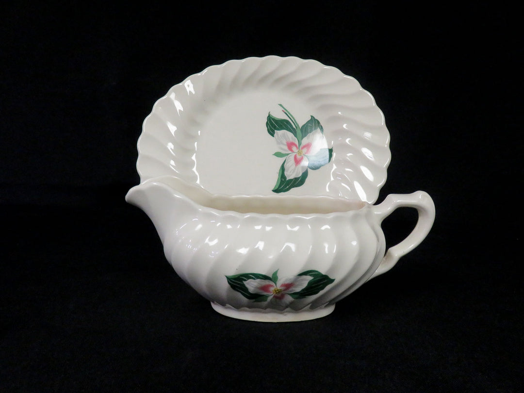 Vintage Royal China Trillium Set