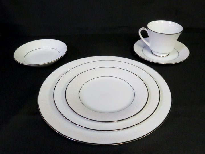 Noritake "Rainer" China Set