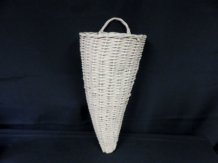 Wall Pocket Basket