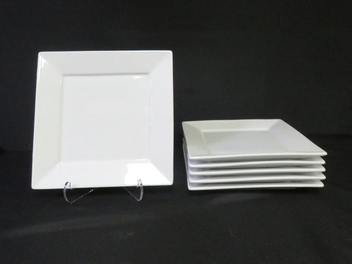 Fitz & Floyd Everyday White Plates