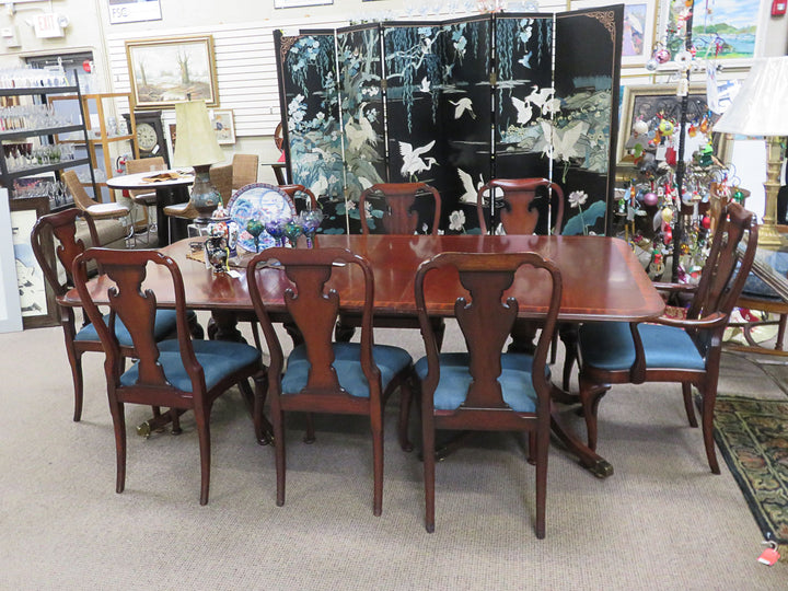 Baker Dining Table & Chairs