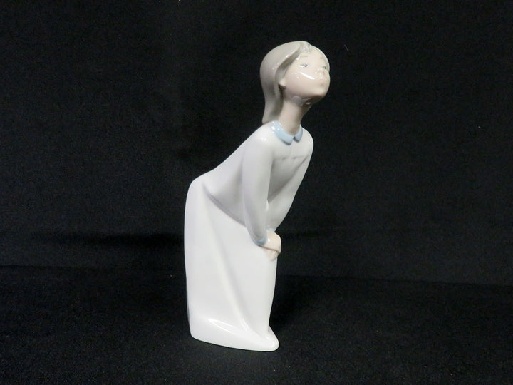 Lladró Kissing Girl Figurine