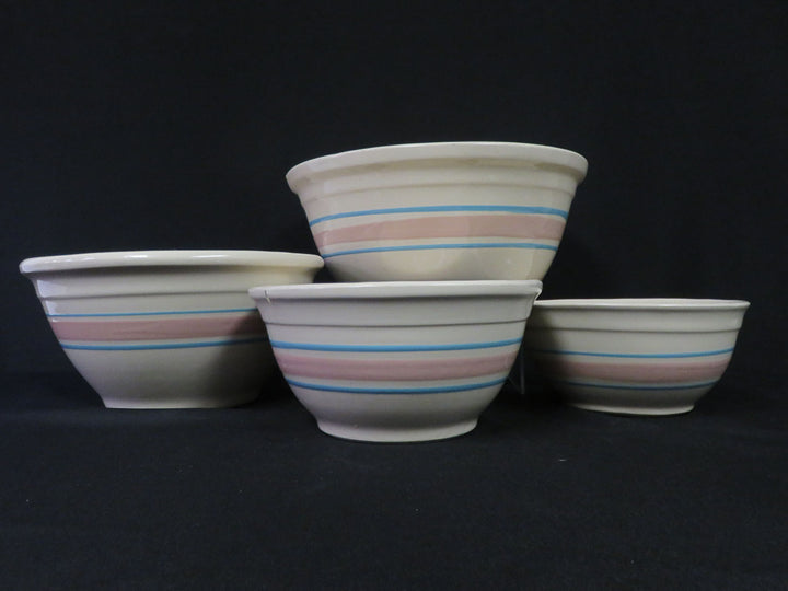 McCoy Mixing Bowl Set