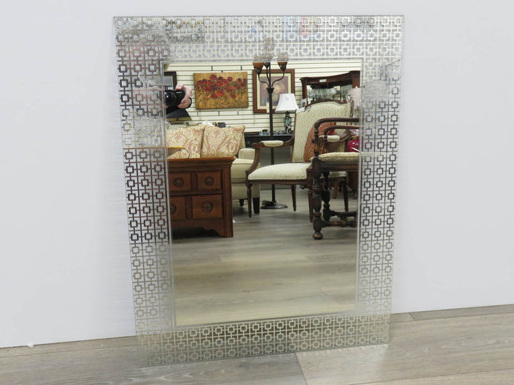 Etched Geometric Mirror