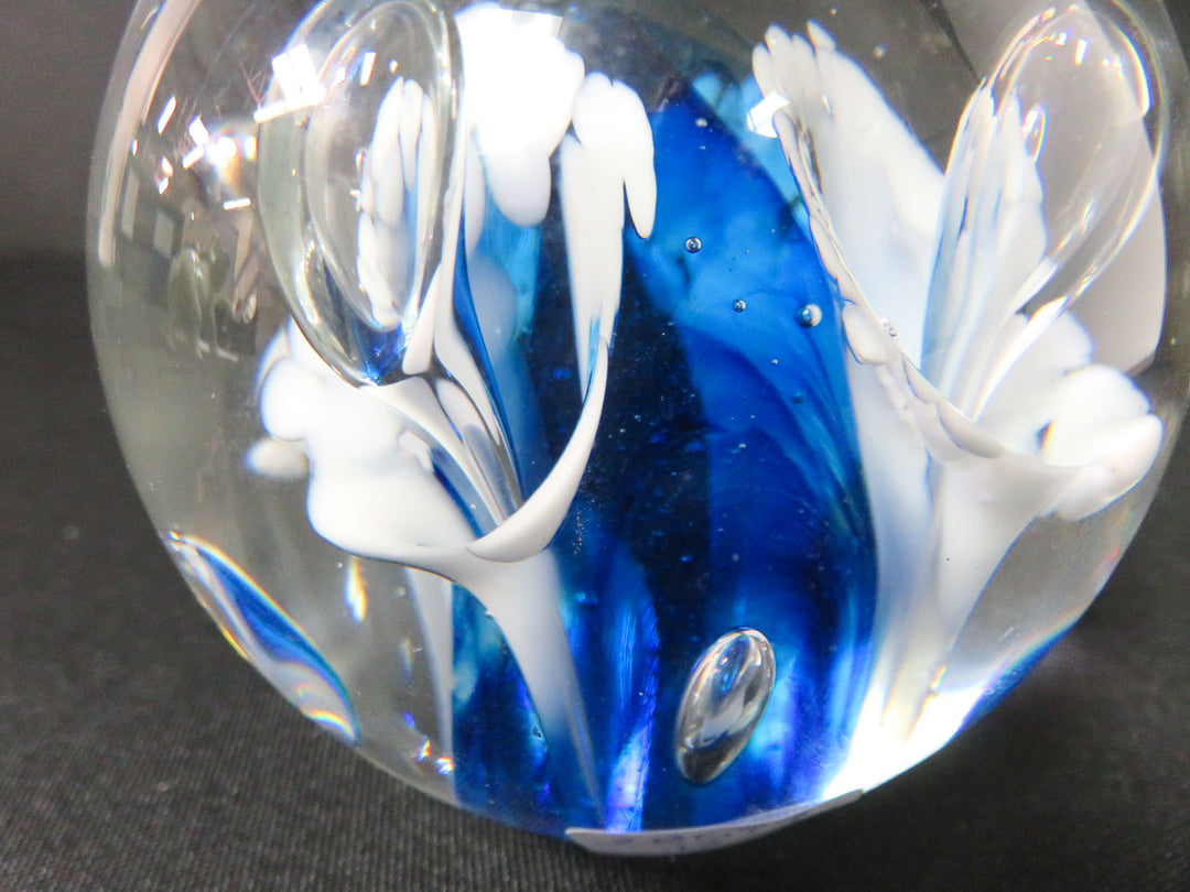 Vintager Elwood Glass Paperweight
