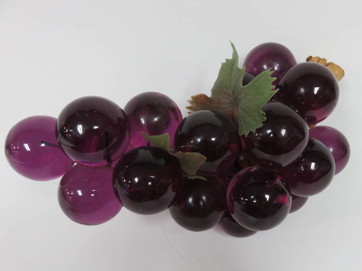Vintage MCM Grape Bunch