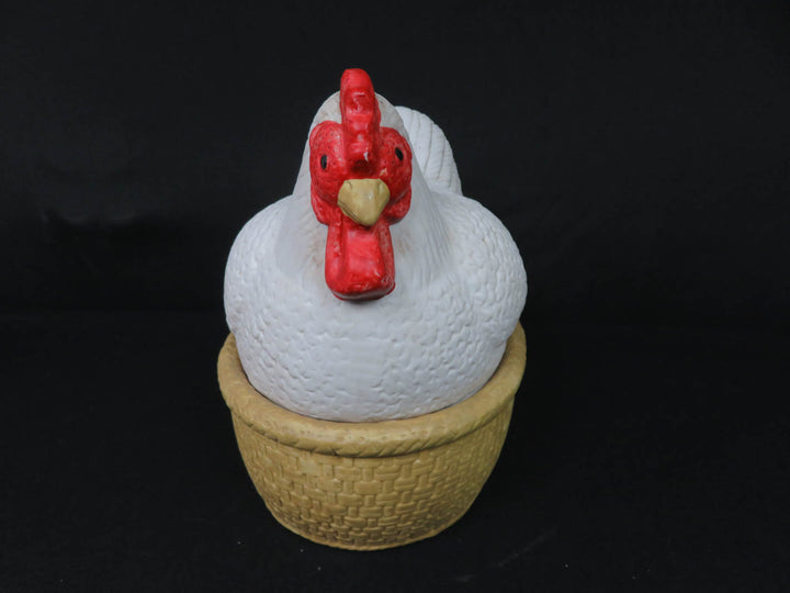 Poultry Lidded  Box
