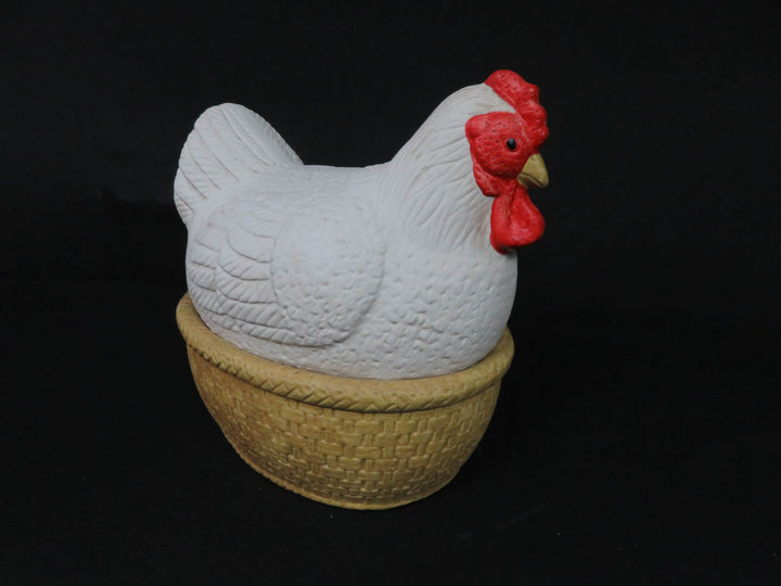 Poultry Lidded  Box