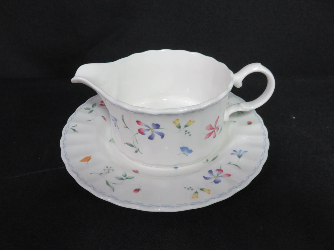 Mikasa Gravy Boat & Underplate