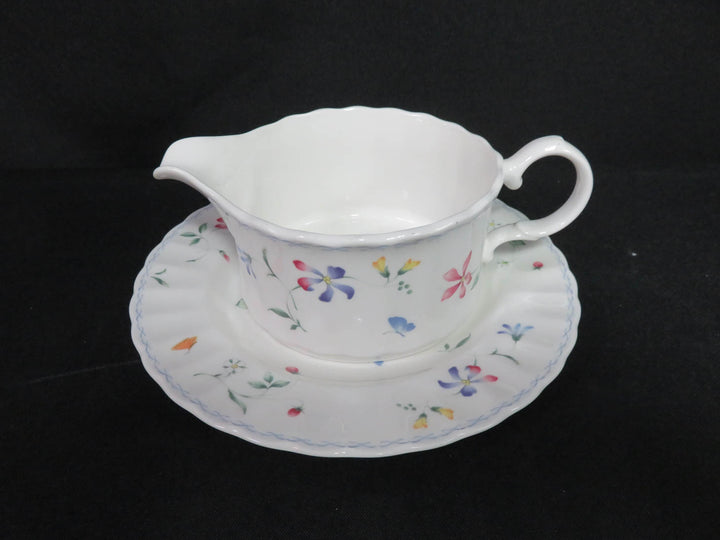 Mikasa Gravy Boat & Underplate