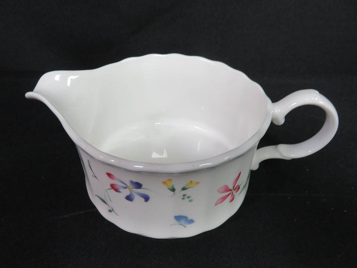Mikasa Gravy Boat & Underplate