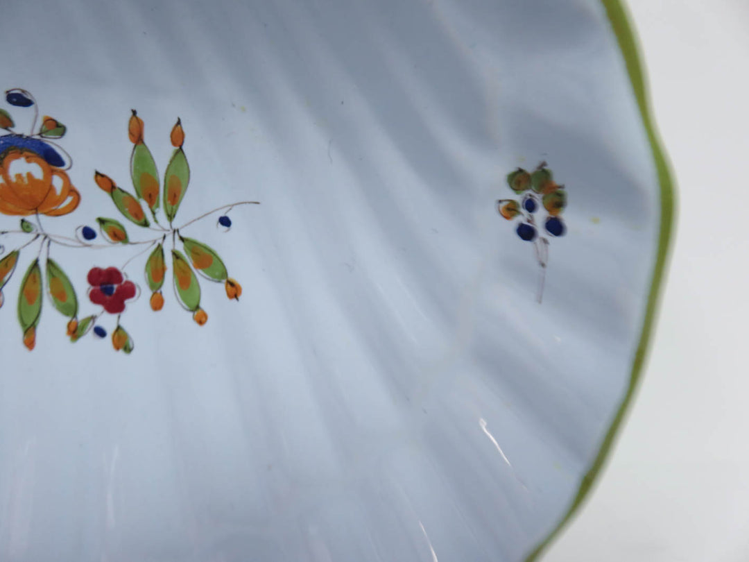 Italian Clamshell Bowl
