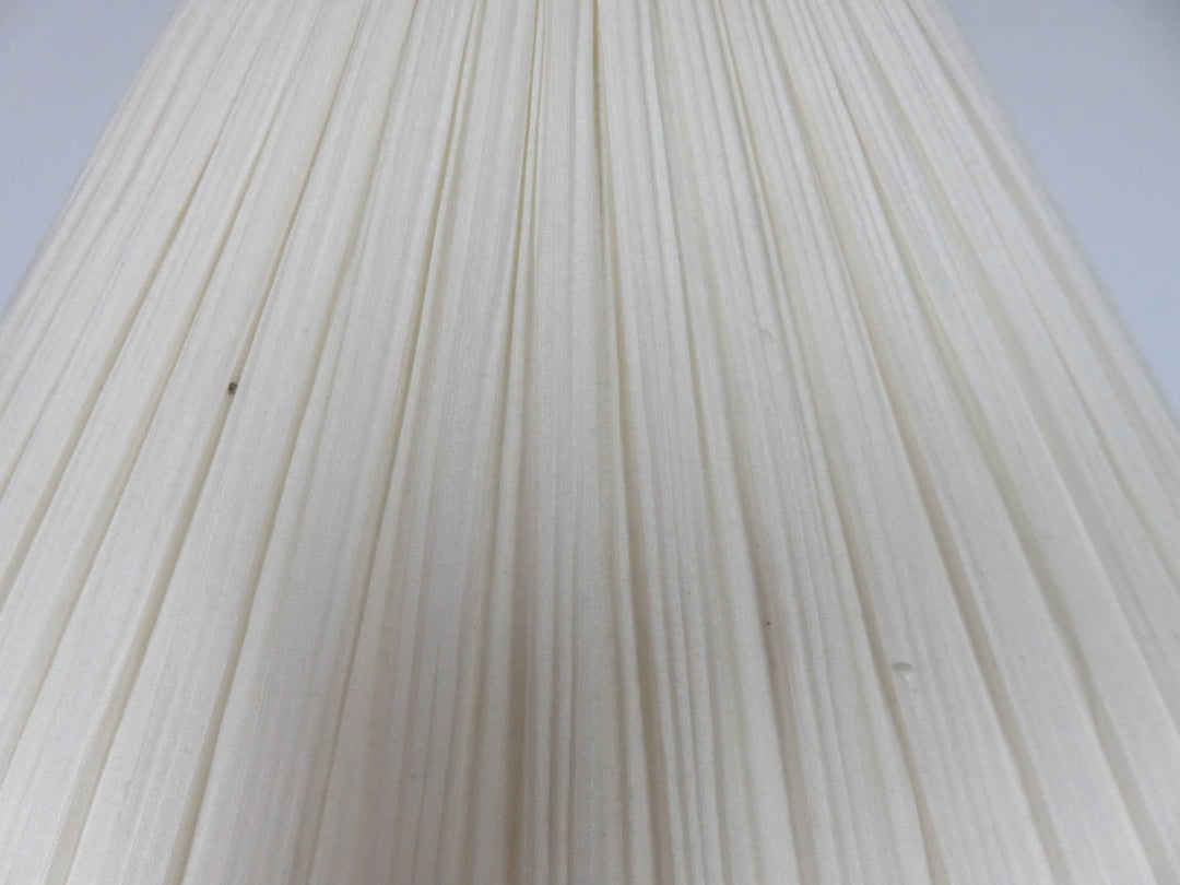 Swirled Glass Table Lamp