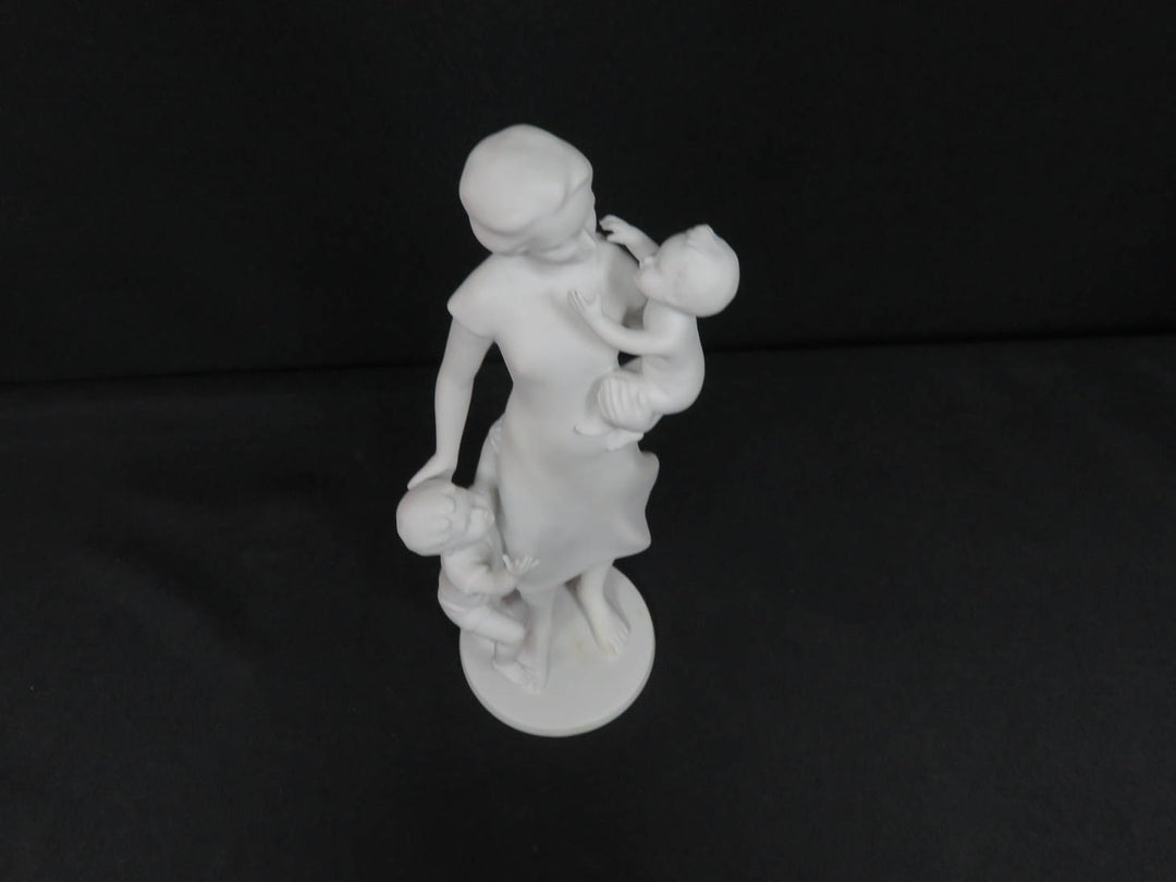 Kaiser Figurine of Woman