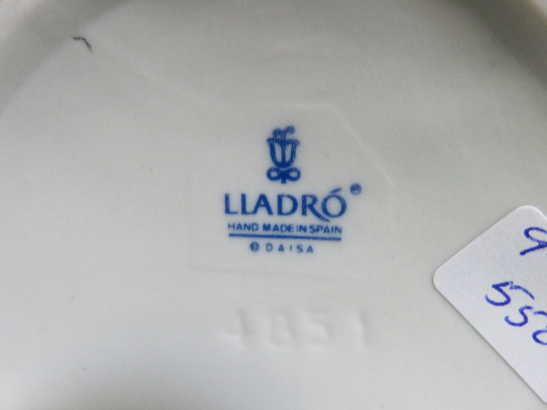 Lladró Golfer Figurine