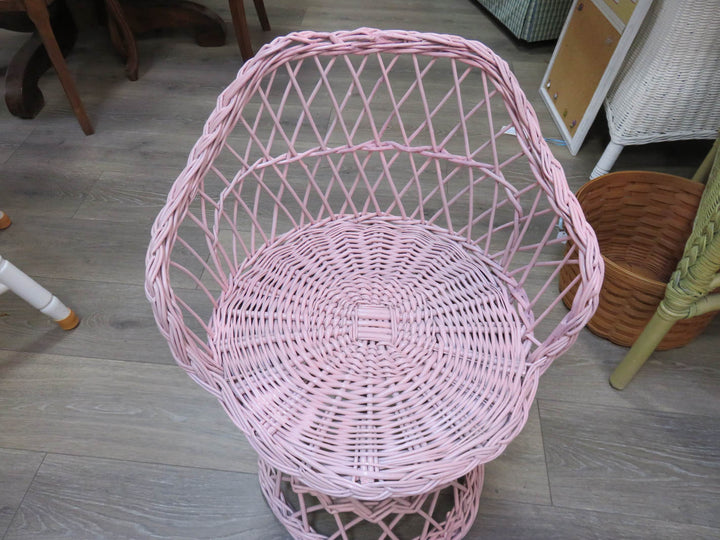 Vintage Wicker Vanity Stool