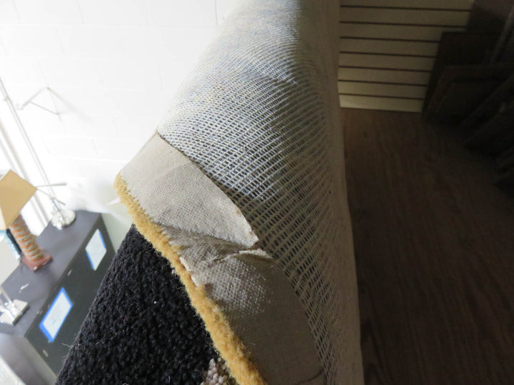 Round Wool Area Rug