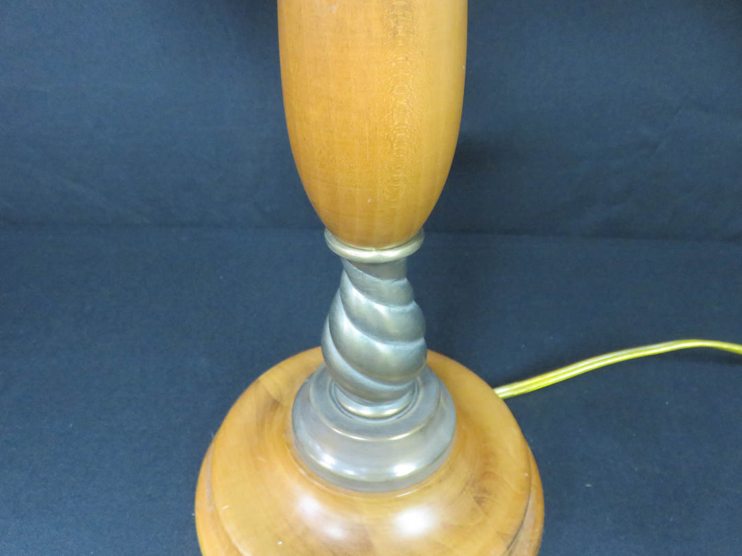 Legacy Table Lamp